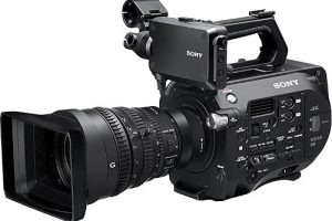 How Does the Sony FS7 Measure Up To The A7s, F5/F55, and the Canon C300?