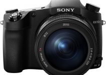 Sony RX10 III is a New 4K Camera with 24-600mm Zoom, S-Log2, and Super-Slow Motion