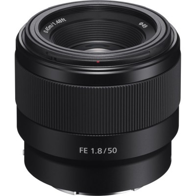 Sony FE 50mm 1.8 full frame lens