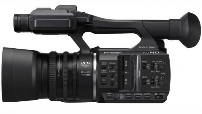 Panasonic AG-AC30_side_2