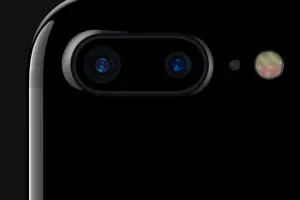 Apple iPhone 7 Plus Dual 12 MP Cameras Rival DSLR Photos