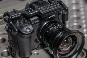 NAB 2017: New Panasonic GH5 Cages from Zacuto and Movcam