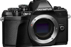 New Olympus E-M10 Mark III is a Compact Mirrorless 4K Camera with 5-Axis IBIS