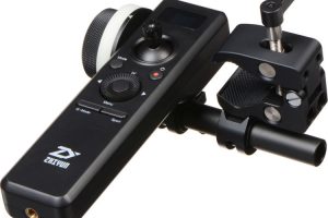 Remote Control is an Inexpensive Wireless Follow Focus System for Your Zhiyun Crane 2