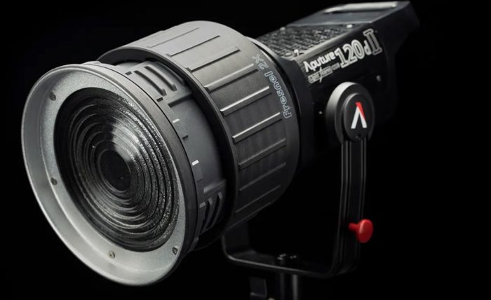 Aputure Fresnel 2X