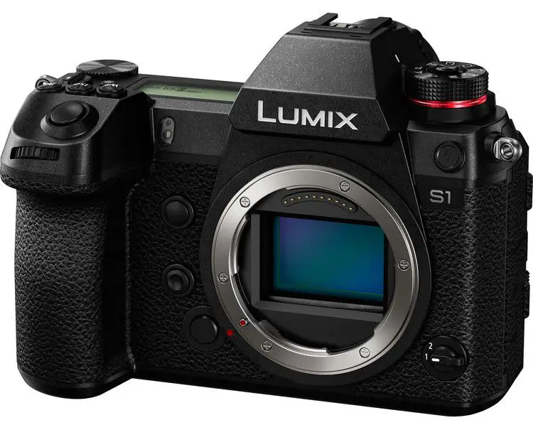 Panasonic Lumix S1 full frame 4k mirrorless camera