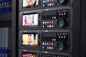 NAB 2019: Blackmagic Design HyperDeck Extreme 8K HDR and Teranex Mini SDI to HDMI 8K