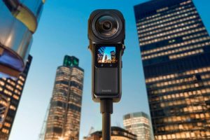 Insta360 Launches New 360 Camera with Leica’s Help