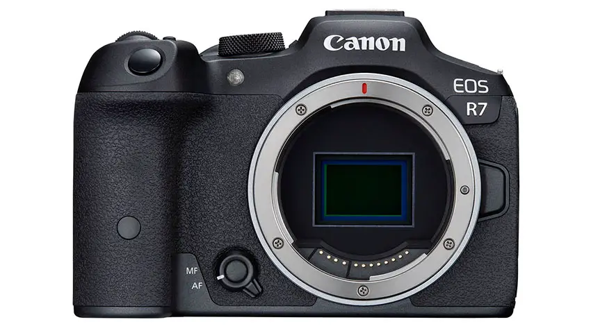 Canon EOS R7 Mirrorless Camera