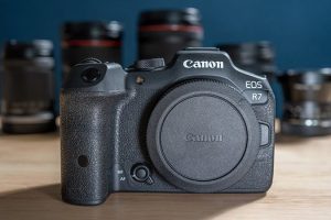Rumor: Canon’s Next Mirrorless Camera is the EOS R8, and it’s Coming to CP+