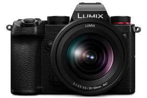 Leaked Specs Offer More Details for the New Panasonic S5II Mirrorless Camera